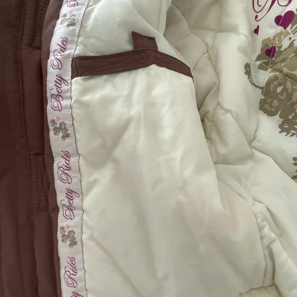Betty Rides jacket - Picture 11 of 12